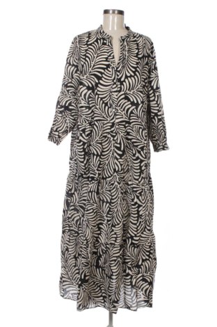 Рокля H&M, Размер 3XL, Цвят Многоцветен, Цена 21,98 €, #136909650