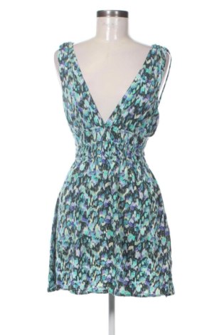 Šaty  Pull&Bear, Velikost M, Barva Vícebarevné, Cena  169,00 Kč, #136933698