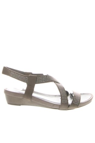 Sandale F&F, Mărime 37, Culoare Bej, Preț 120,99 Lei, #136870372