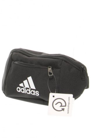 Ľadvinka  Adidas, Farba Čierna, Cena  19,95 €