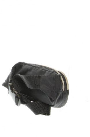 Saszetka do pasa Adidas, Kolor Czarny, Cena 111,99 zł