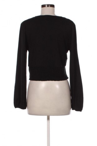 Dámská halenka About You, Velikost XL, Barva Černá, Cena  179,00 Kč