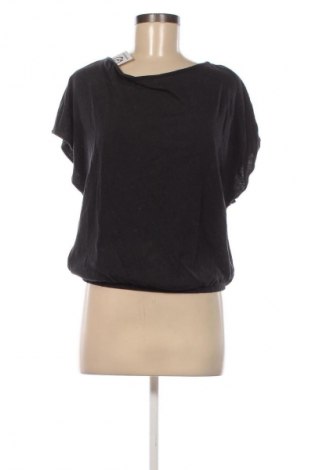 Dámská halenka Ajc, Velikost S, Barva Černá, Cena  79,00 Kč