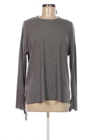 Dámska blúza Bershka, Veľkosť L, Farba Sivá, Cena  1,95 €