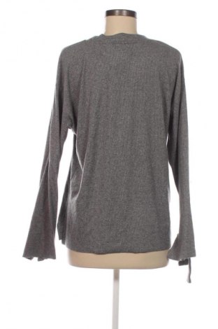Dámska blúza Bershka, Veľkosť L, Farba Sivá, Cena  1,95 €