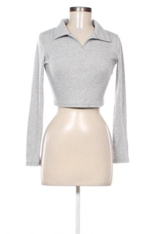 Дамска блуза Unbranded, Размер M, Цвят Сив, Цена 2,04 €