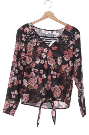 Дамска блуза VILA, Размер XS, Цвят Многоцветен, Цена 2,04 €