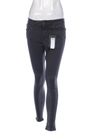 Γυναικείο Τζίν Vero Moda, Μέγεθος M, Χρώμα Γκρί, Τιμή 9,99 €