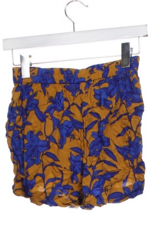 Dámské kraťasy  H&M, Velikost XXS, Barva Vícebarevné, Cena  79,00 Kč