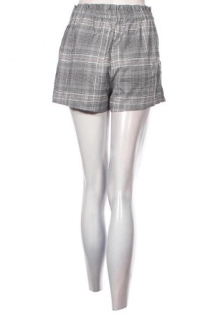 Дамски къс панталон H&M Divided, Размер S, Цвят Многоцветен, Цена 2,55 €