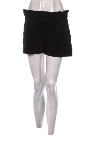 Дамски къс панталон Unbranded, Размер M, Цвят Черен, Цена 2,55 €