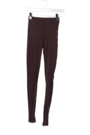 Damskie spodnie Bershka, Rozmiar S, Kolor Brązowy, Cena 36,99 zł