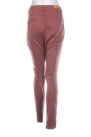 Pantaloni de femei Vero Moda, Mărime M, Culoare Maro, Preț 11,99 Lei