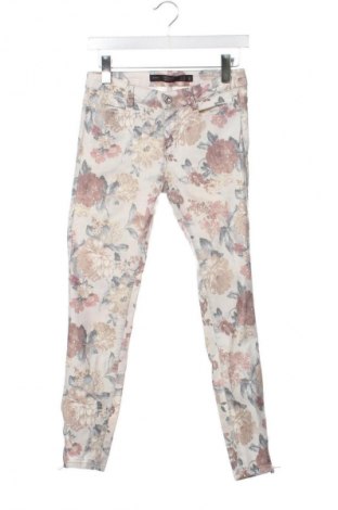 Дамски панталон Zara Trafaluc, Размер S, Цвят Многоцветен, Цена 2,04 €