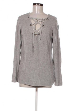 Dámský svetr Stradivarius, Velikost M, Barva Šedá, Cena  99,00 Kč