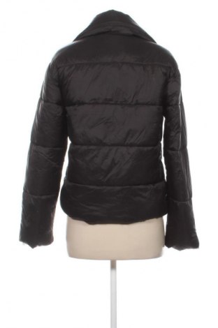 Дамско яке ONLY, Размер S, Цвят Черен, Цена 20,45 €