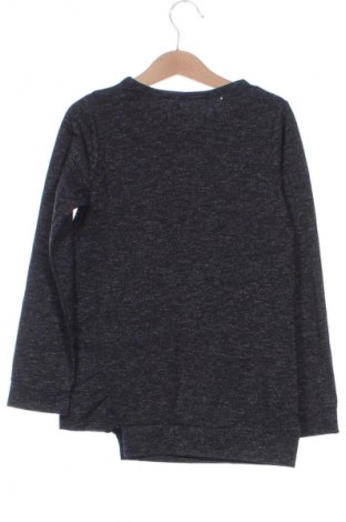 Kinder Shirt Unbranded, Größe 7-8y/ 128-134 cm, Farbe Grau, Preis 6,99 €