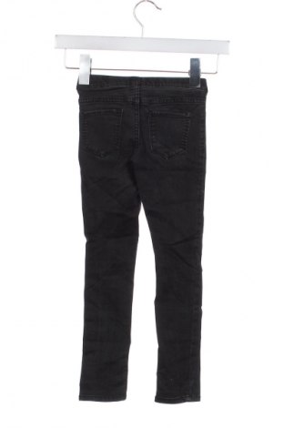 Kinderjeans H&M, Größe 5-6y/ 116-122 cm, Farbe Schwarz, Preis 5,99 €
