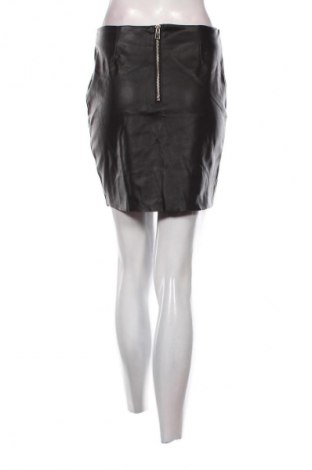 Кожена пола Unbranded, Размер M, Цвят Черен, Цена 2,04 €