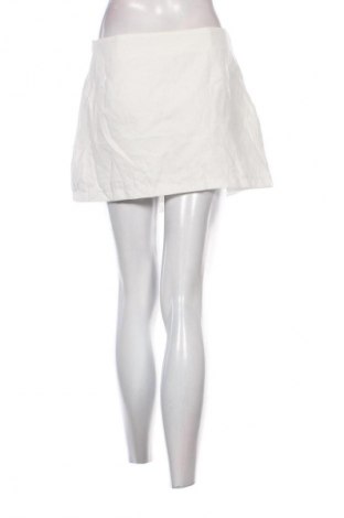 Пола - панталон SHEIN, Размер L, Цвят Бял, Цена 2,04 €