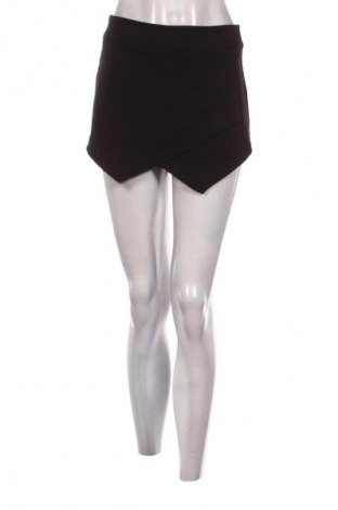 Пола - панталон Unbranded, Размер S, Цвят Черен, Цена 2,55 €