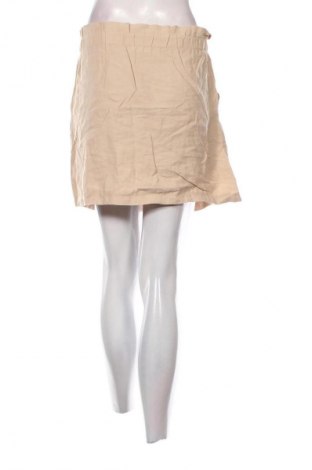 Пола - панталон Unbranded, Размер M, Цвят Бежов, Цена 2,04 €