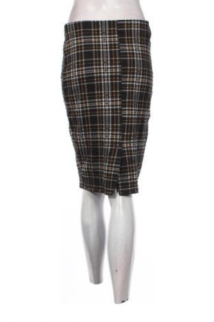 Пола Amisu, Размер M, Цвят Многоцветен, Цена 2,04 €