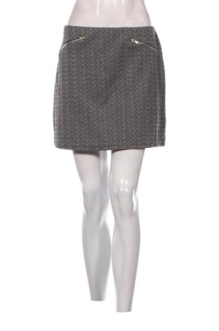 Пола Atmosphere, Размер M, Цвят Многоцветен, Цена 2,04 €