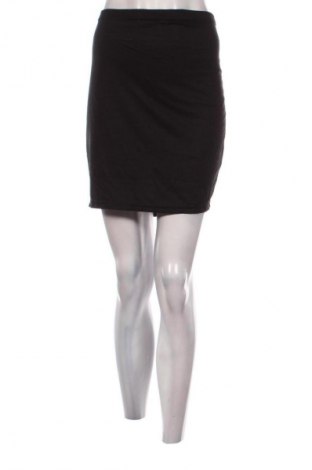 Пола Boohoo, Размер XL, Цвят Черен, Цена 2,04 €