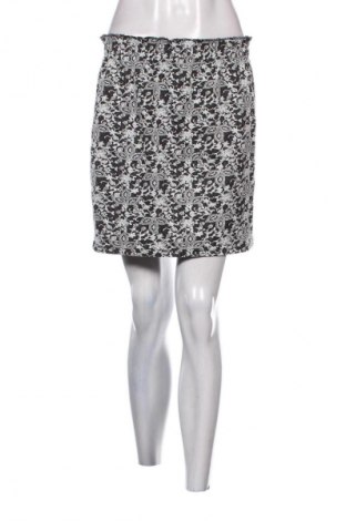 Пола Clockhouse, Размер M, Цвят Многоцветен, Цена 2,04 €