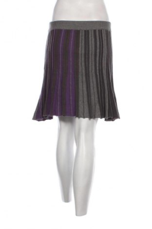 Пола Edc By Esprit, Размер M, Цвят Многоцветен, Цена 2,04 €