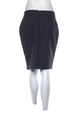 Пола F&F, Размер M, Цвят Черен, Цена 2,04 €