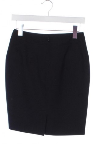 Пола F&F, Размер XS, Цвят Черен, Цена 2,04 €