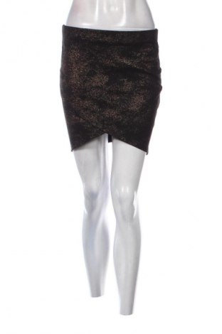 Пола Gina Tricot, Размер M, Цвят Многоцветен, Цена 2,04 €