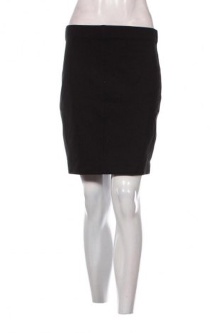 Пола H&M, Размер S, Цвят Черен, Цена 2,04 €