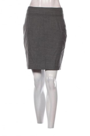 Пола H&M, Размер S, Цвят Сив, Цена 2,55 €