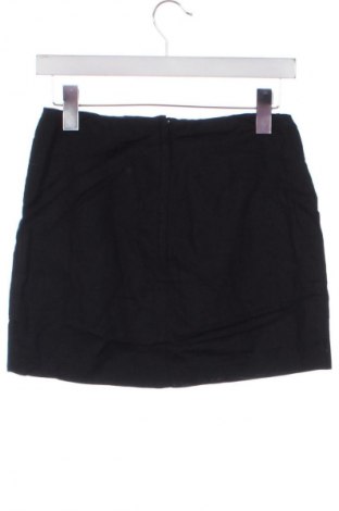 Пола H&M, Размер XS, Цвят Черен, Цена 2,04 €