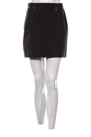 Пола H&M, Размер S, Цвят Черен, Цена 2,04 €