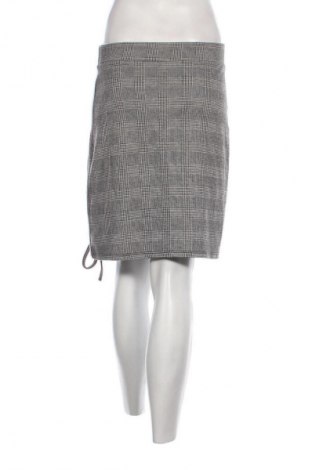 Пола Janina, Размер M, Цвят Многоцветен, Цена 2,04 €