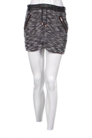 Пола Jennifer Taylor, Размер S, Цвят Многоцветен, Цена 2,04 €