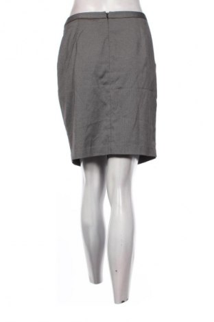 Пола Line, Размер M, Цвят Сив, Цена 2,04 €