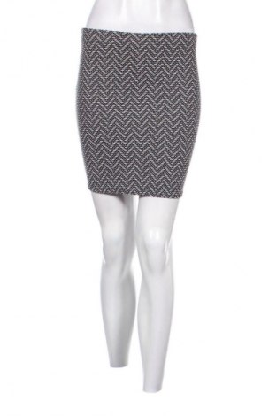 Пола Mim, Размер S, Цвят Многоцветен, Цена 2,04 €