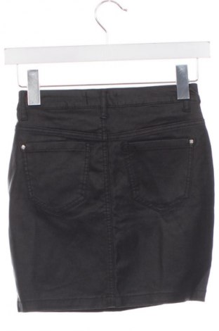 Пола Missguided, Размер XS, Цвят Черен, Цена 2,04 €