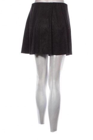 Пола ONLY, Размер M, Цвят Черен, Цена 2,04 €