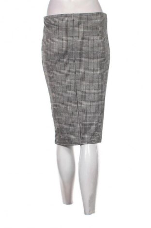 Пола Primark, Размер M, Цвят Многоцветен, Цена 2,04 €