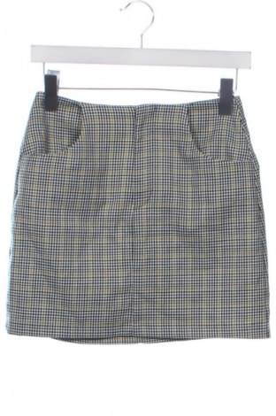 Пола Pull&Bear, Размер XS, Цвят Многоцветен, Цена 2,55 €