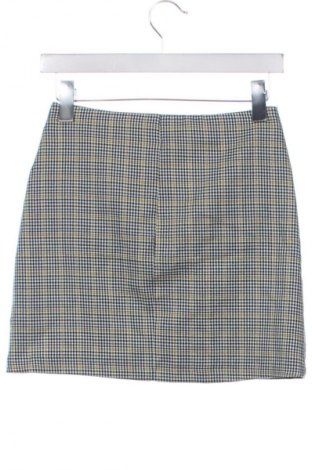 Пола Pull&Bear, Размер XS, Цвят Многоцветен, Цена 2,55 €