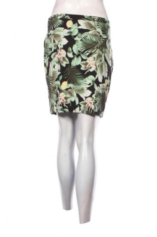 Пола Reitmans, Размер L, Цвят Многоцветен, Цена 2,04 €