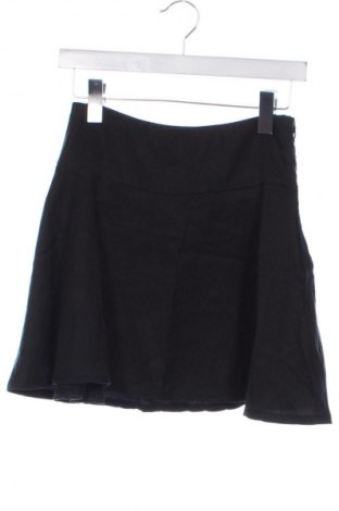 Пола SHYX x About You, Размер S, Цвят Черен, Цена 7,15 €