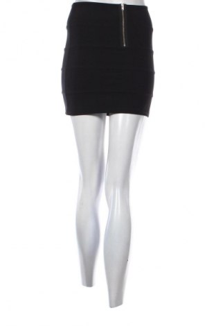 Пола Topshop, Размер S, Цвят Черен, Цена 2,55 €